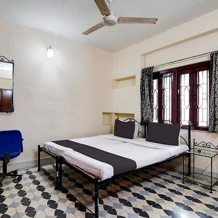Oyo Simplex Guest House Behala Calcutta Buitenkant foto