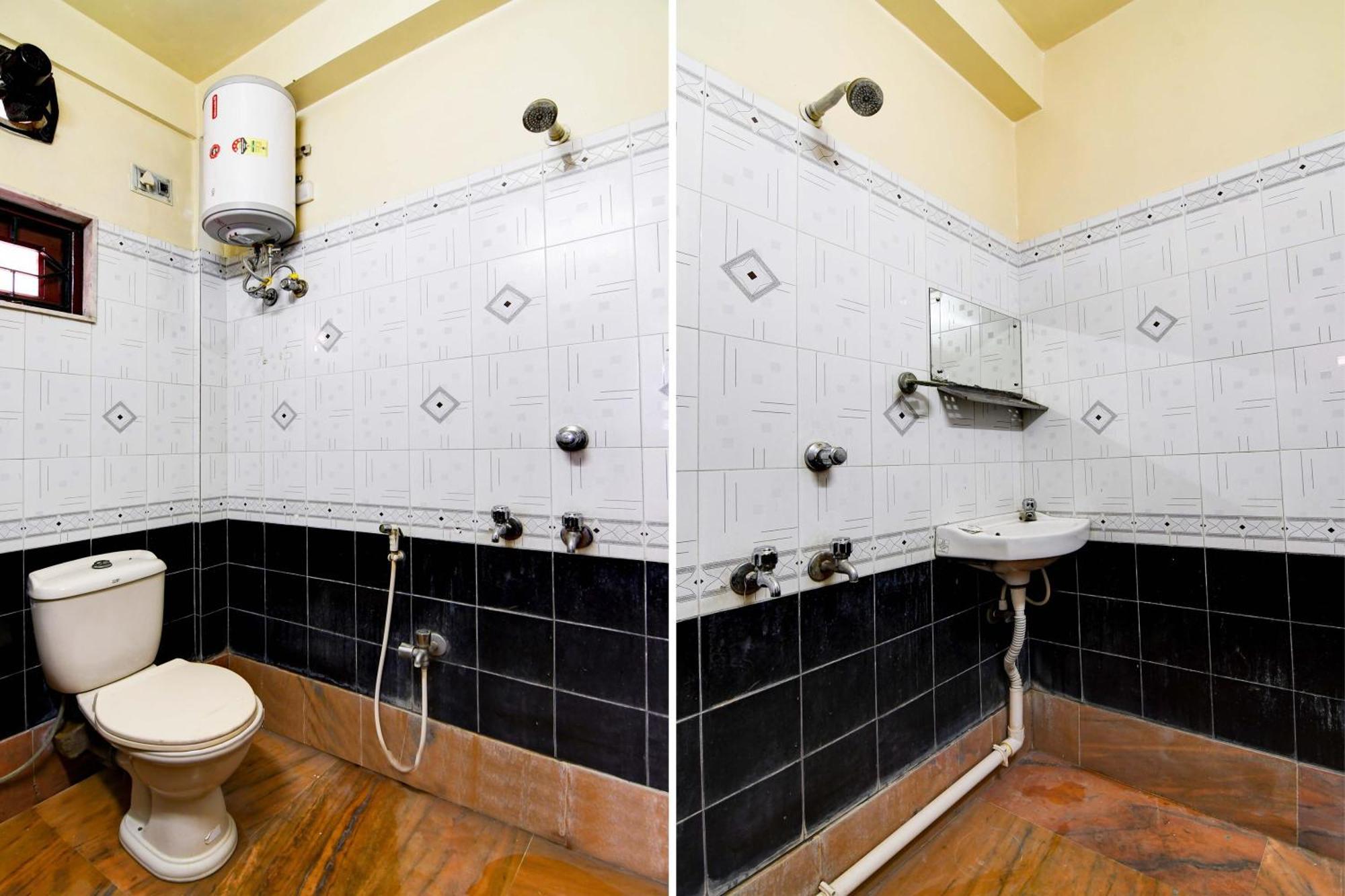Oyo Simplex Guest House Behala Calcutta Buitenkant foto